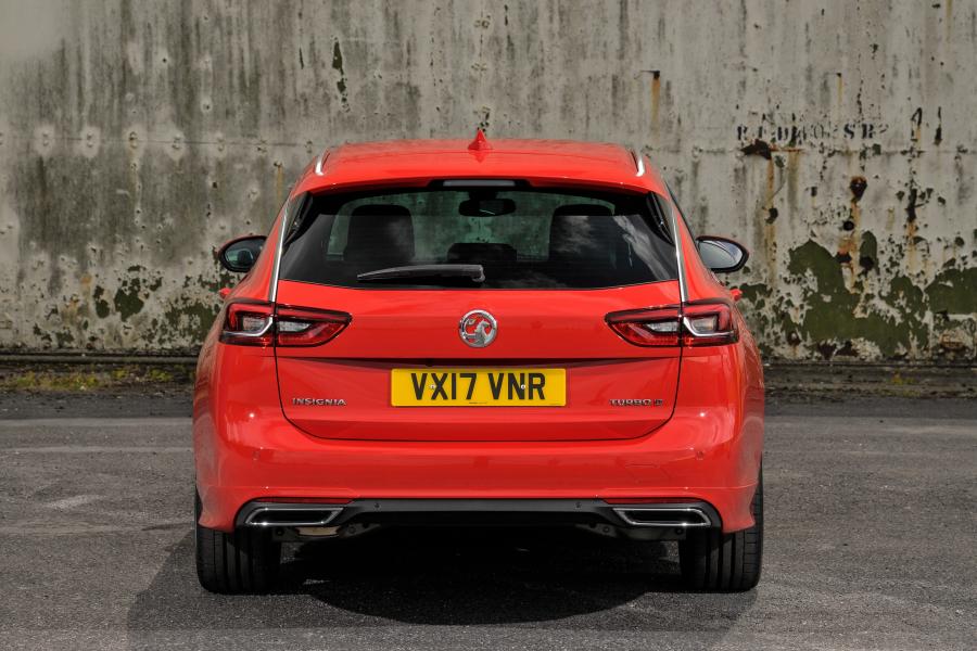  Vauxhall Insignia SRi Sports Tourer 2017 года  (фото 16 из 20)